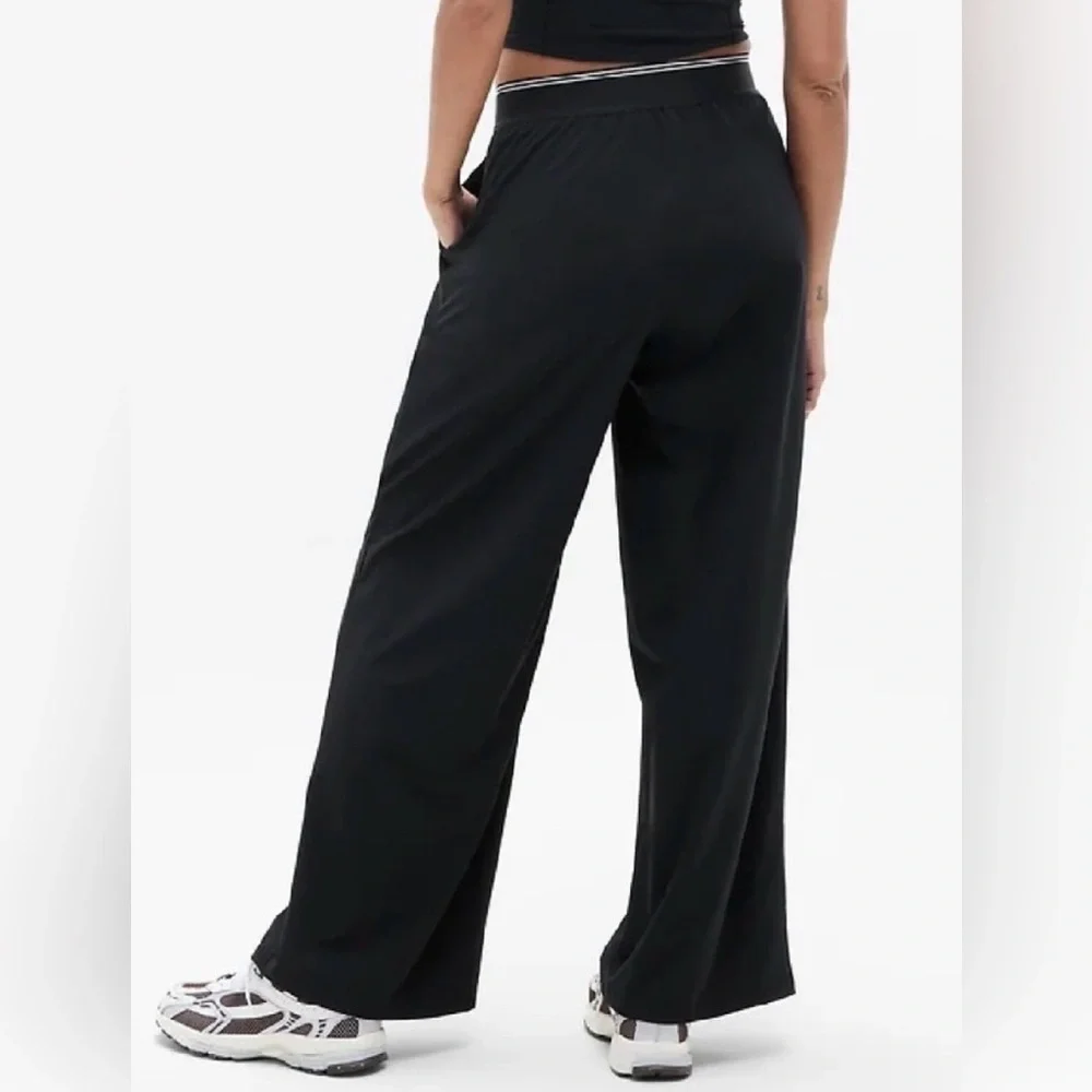 Athleta Women's Stratosphere High Rise Wide Leg Black Pants Size XL - Picture 4 of 13